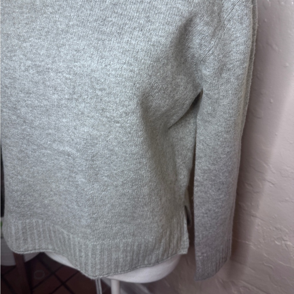 Jenni Kayne Everyday Sweater - Picture 8 of 10